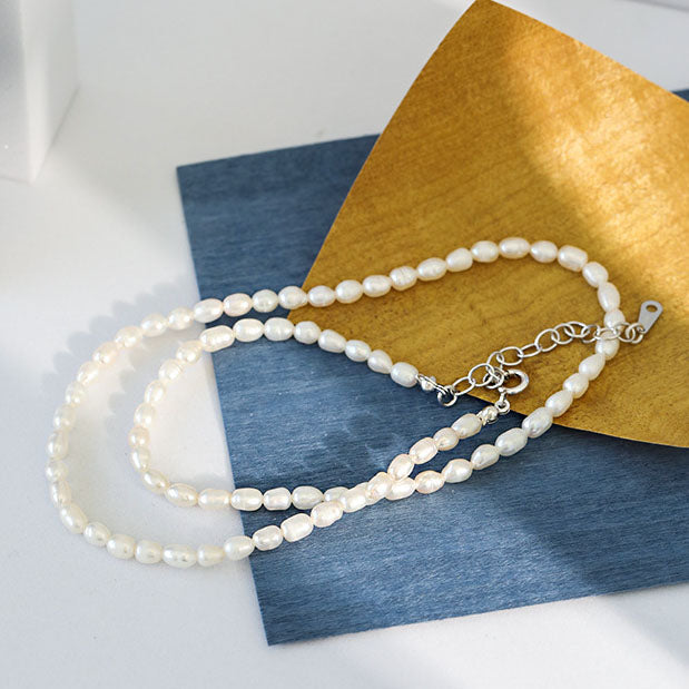 The Sleek Pearl Necklace